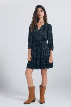 Short dress with a border print