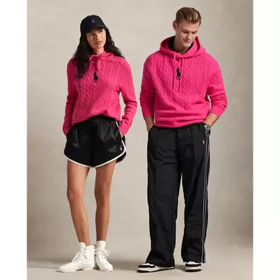 Hoodie mit Zopfmuster und Pink Pony