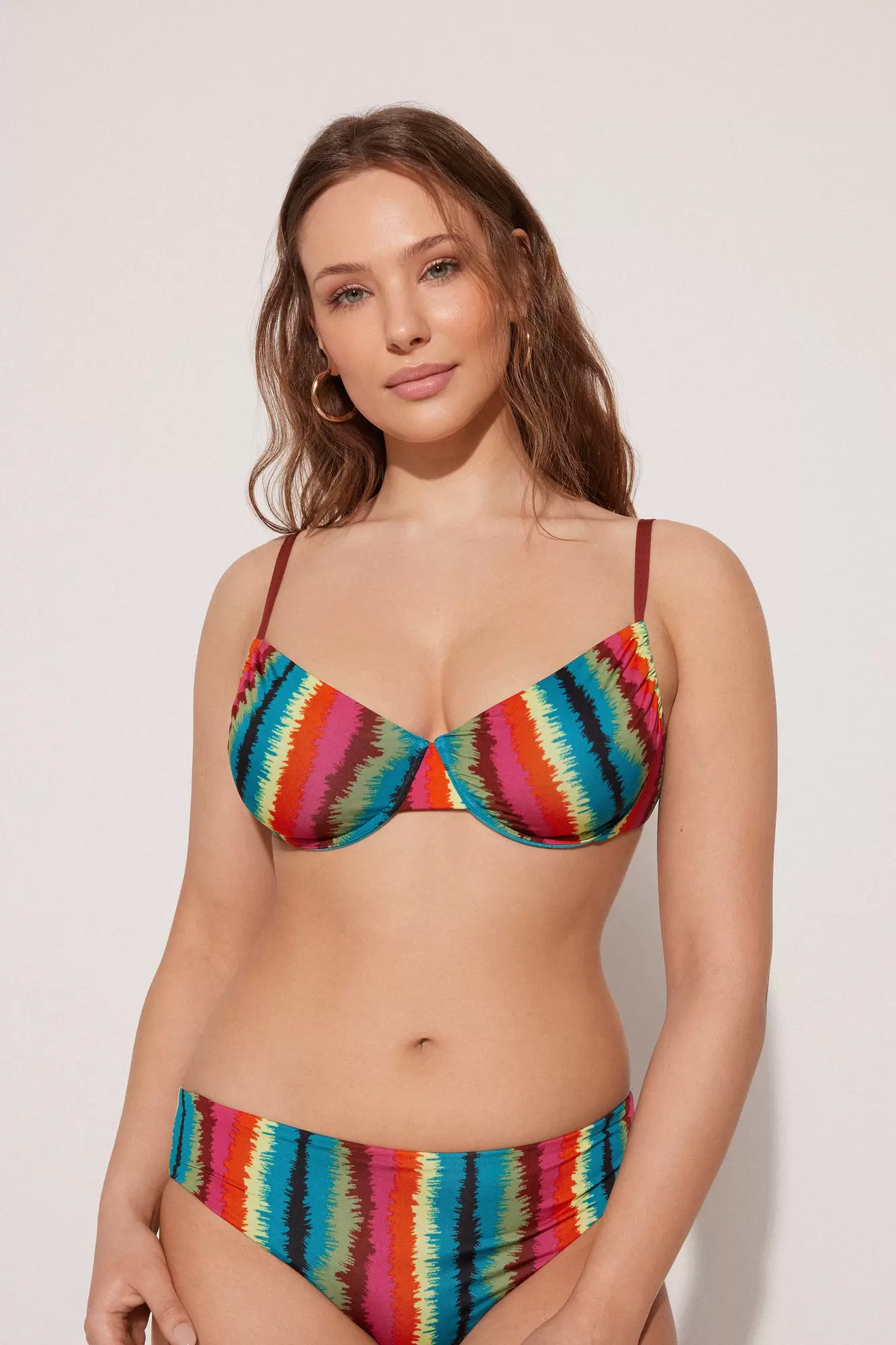 Balconette-Bikinioberteil mit Tunnelzug Vibrant Stripes