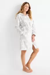 Bathrobe with hood - patterned