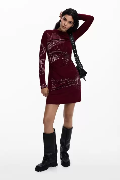 Strickkleid mit langen Ärmeln