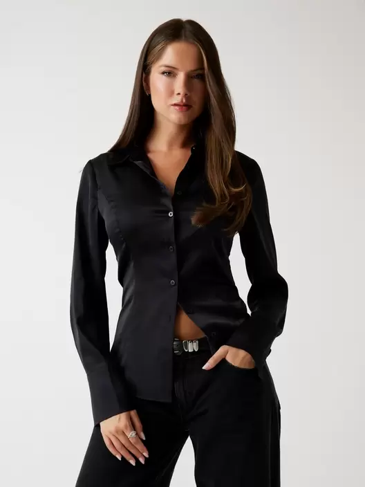 Camisa de satén corte slim