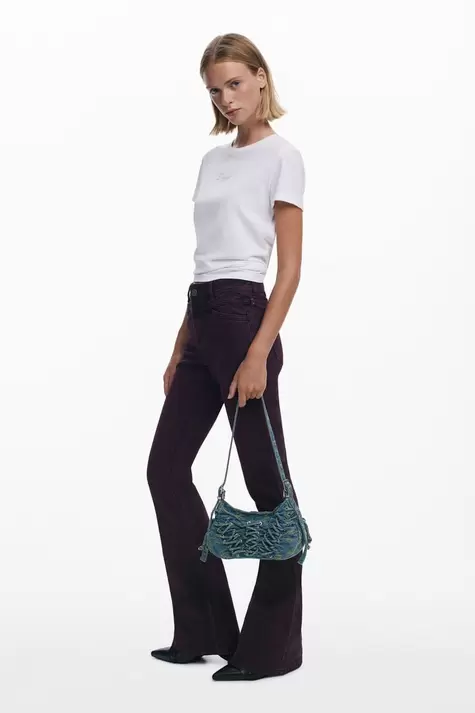 Mittelgroße geflochtene Denim-Tasche