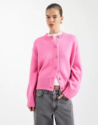 ASOS DESIGN – Kastige Strickjacke in Pink mit seitlichem Schlitz und Rundhalsausschnitt