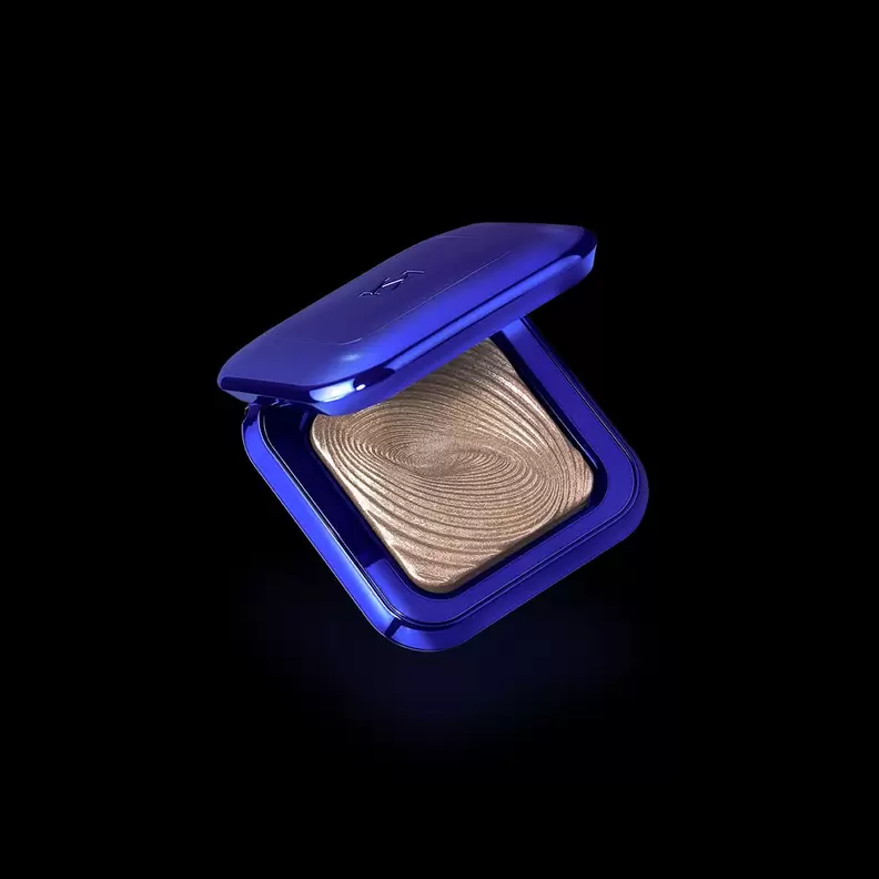 Lumiverse Water Eyeshadow Limited Edition 04