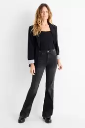 Flared Jeans - High Waist