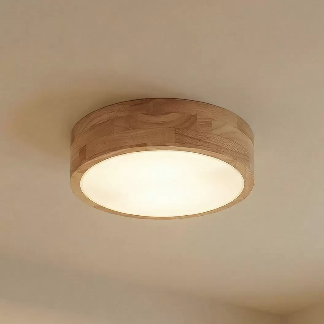 Lindby Deckenleuchte Tanju, Ø 30 cm, 2-flg., Eichenholz, E27