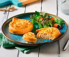 Blätterteigschnecken Lachs-Käse