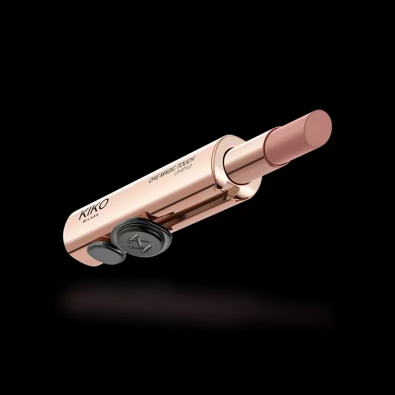 One Magic Touch Lip Stylo 02