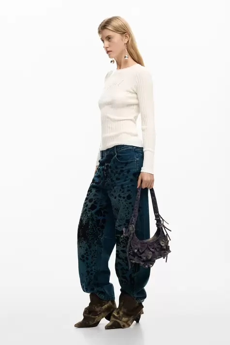 Mittelgroße tasche mit baumwollschleifen