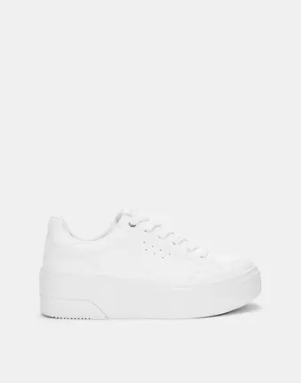 Pull&Bear – Plateau-Sneaker in Weiß