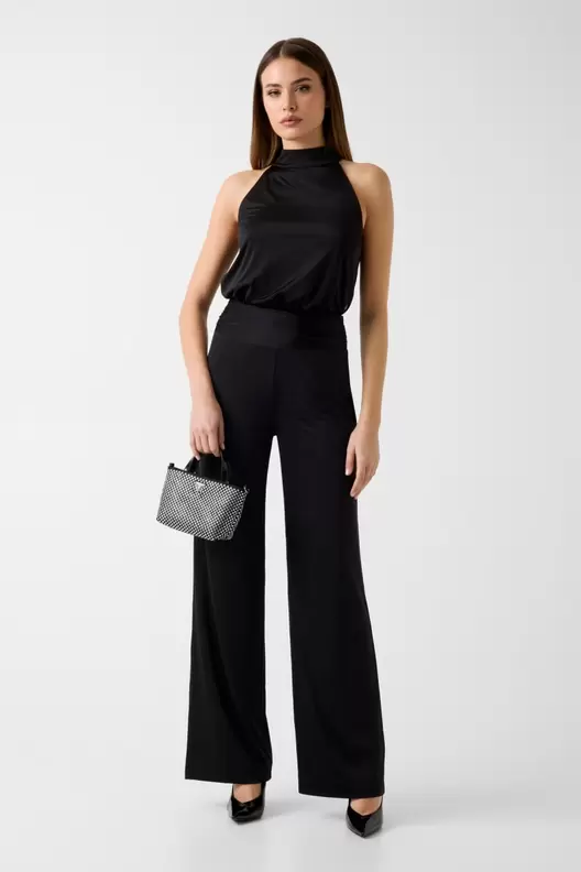 Mono con cuello halter