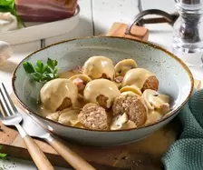 Fleischbällchen Jäger Art