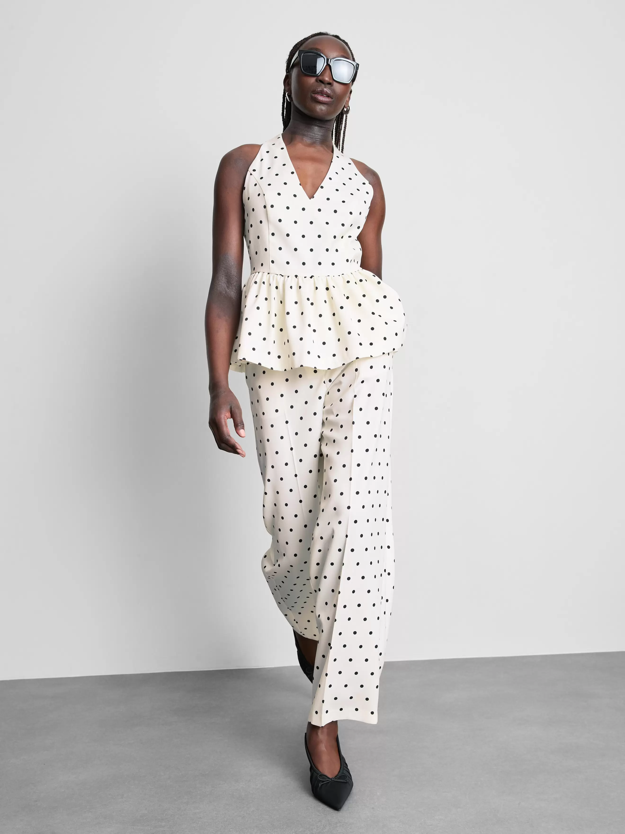 Hose mit weitem Bein und Pünktchenmuster