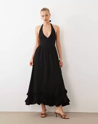 ASOS DESIGN – Gestuftes Neckholder-Midikleid aus Häkelstoff in Schwarz