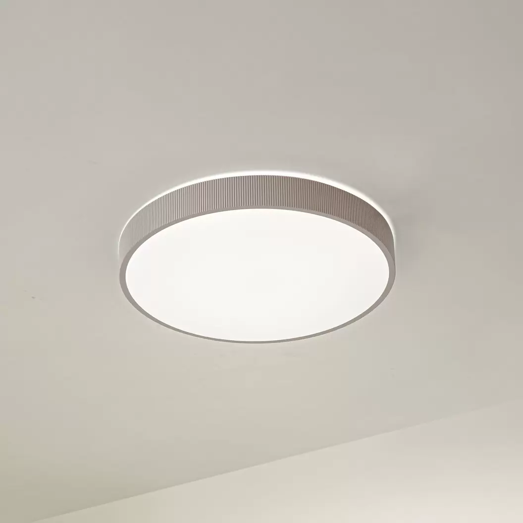 Lindby LED-Deckenleuchte Zylo, taupe, Ø49 cm, CCT dimmbar