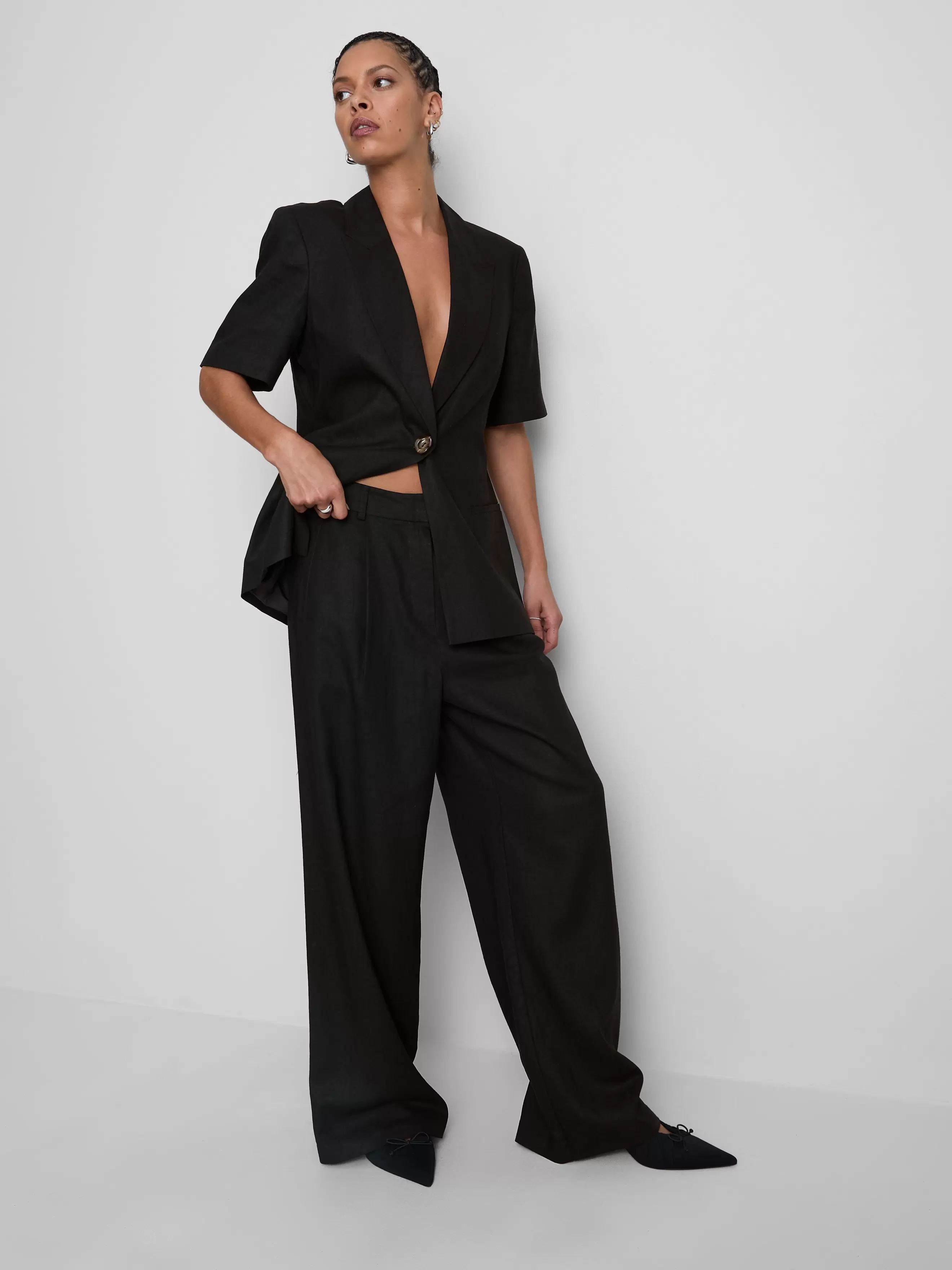 Kurzärmeliger Blazer aus Leinengemisch