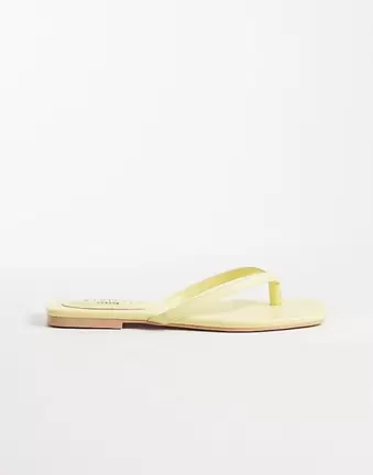 Simmi London – Danny – Zehenstegsandalen in Gelb