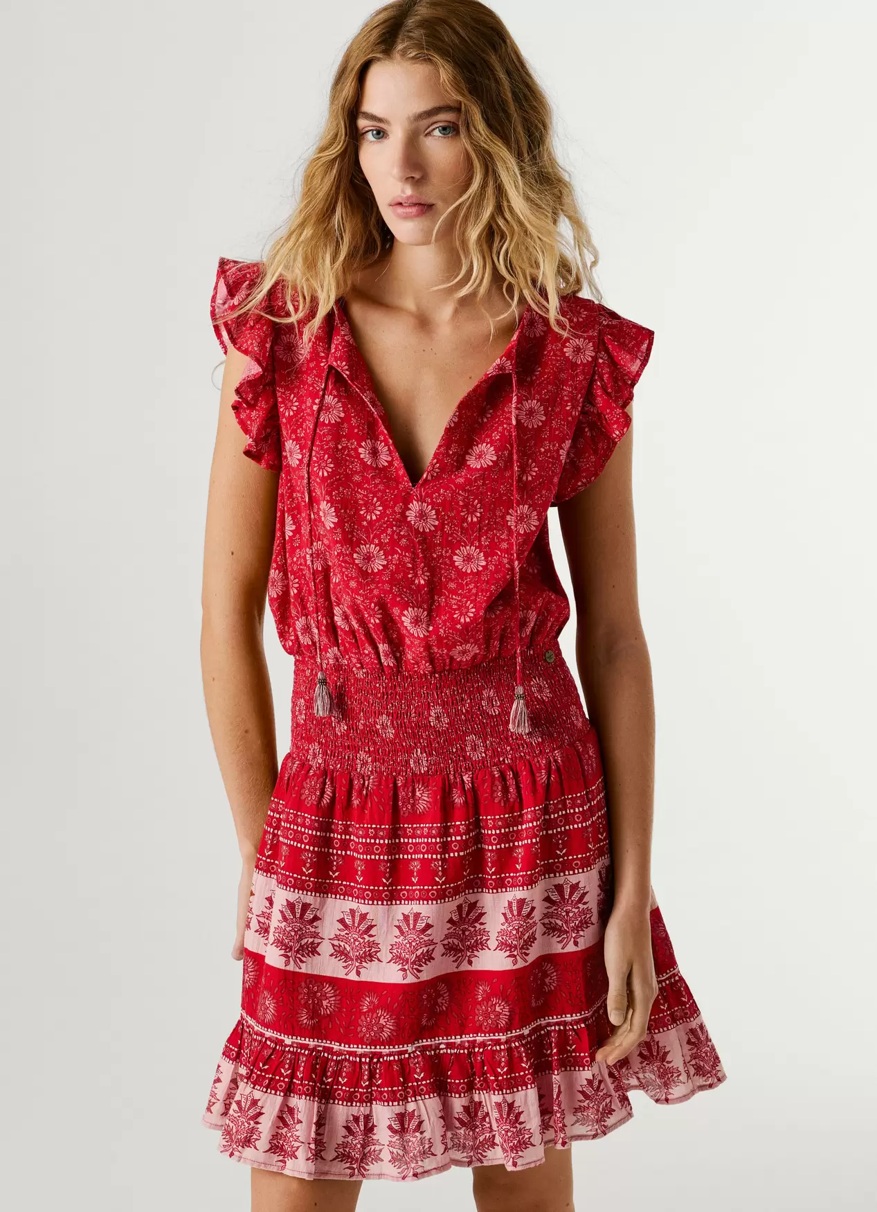 Kleid Kurz Ganzflächiges Blumenmuster