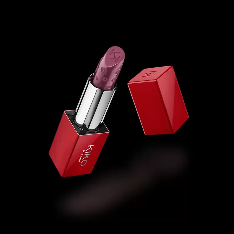 Flirt Alert Heartstopper Shiny Lipstick 05