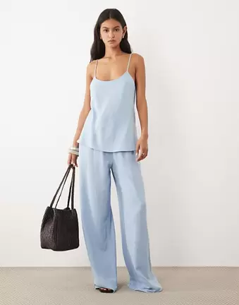 ASOS DESIGN – Hose aus Leinenmix in Blau mit weitem Bein und elastischem Bund, Kombiteil