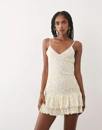 Miss Selfridge – Camisole-Minikleid mit Blumenmuster