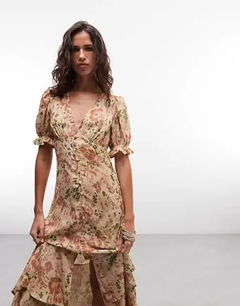 Reclaimed Vintage – Midi-Freizeitkleid mit Knopfleiste, Rüschen und Blümchenmuster