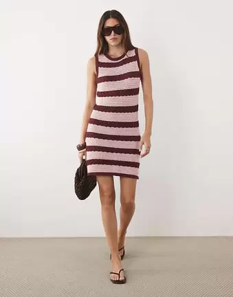ASOS DESIGN – Gestreiftes Minikleid aus Häkelstrick