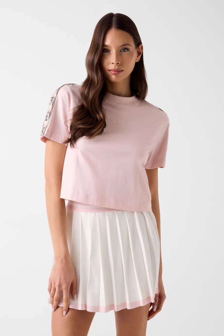 Camiseta corta con cinta de logo