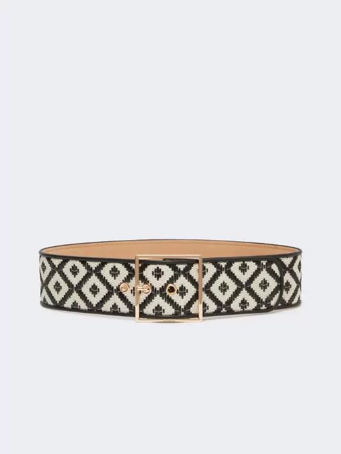 Breiter Gürtel aus Stoff in Raffia-Optik