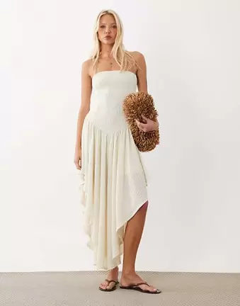 ASOS DESIGN Midikleid mit Struktur und nach hinten abfallendem Saum