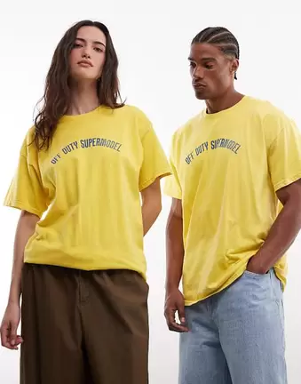 Reclaimed Vintage Unisex-T-Shirt mit Supermodel-Schriftzug in Gelb