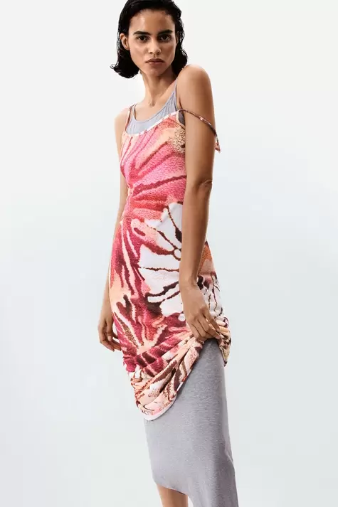 Ärmelloses kleid mit aufdruck