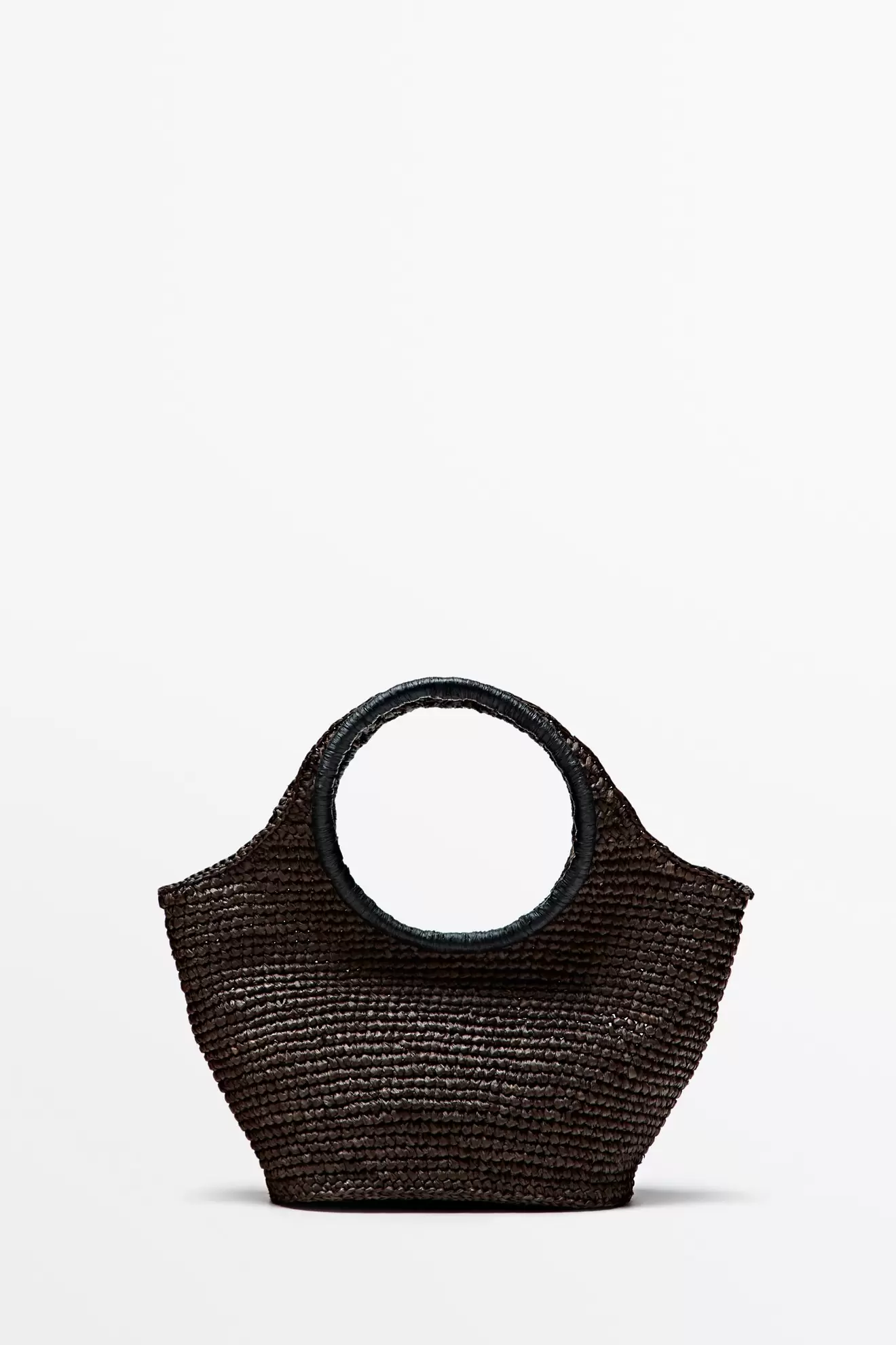 Mini-Tasche in Halbmondform aus 100% Raphia
