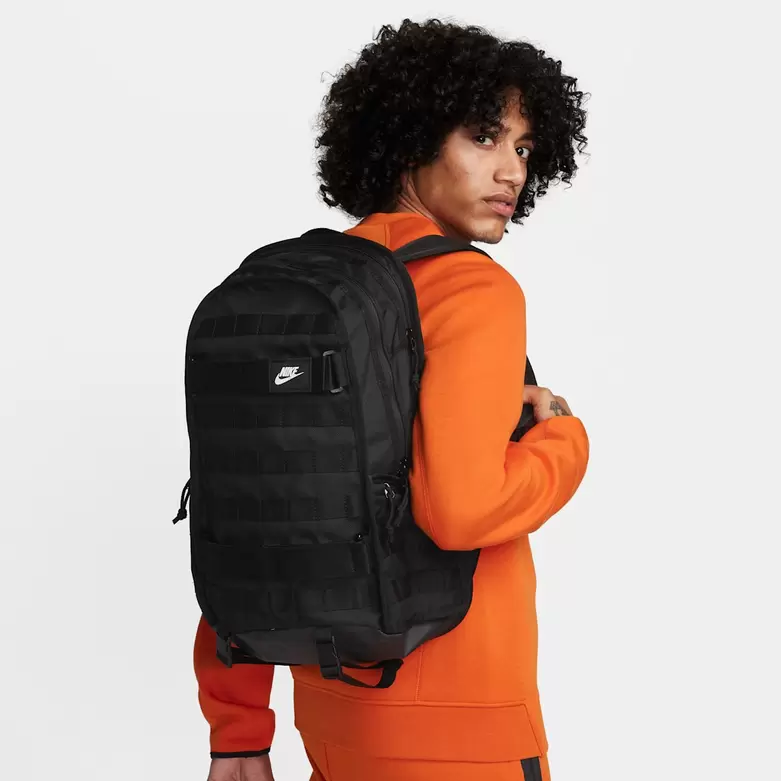 Nike Sportswear RPM
