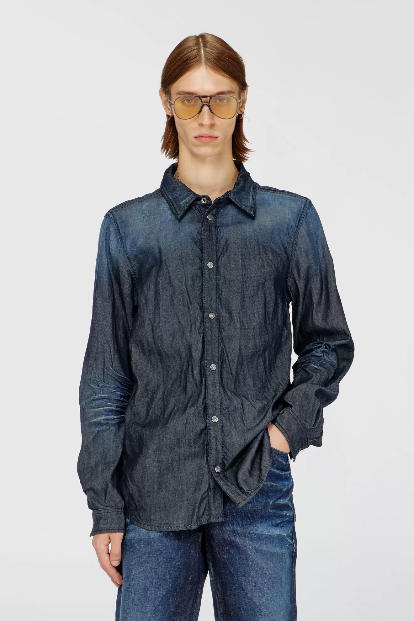 Hemd aus geknittertem Denim