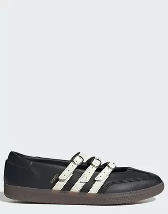 Adidas Originals Samba Ballettschuhe in Core Black / Off White / Gum