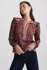 Blusa estampada volantes