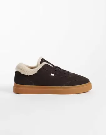 Tommy Hilfiger Carola Sneaker aus echtem Wildleder mit Cupsole in Braun