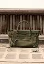 Citytasche mit Reißverschluss-Details