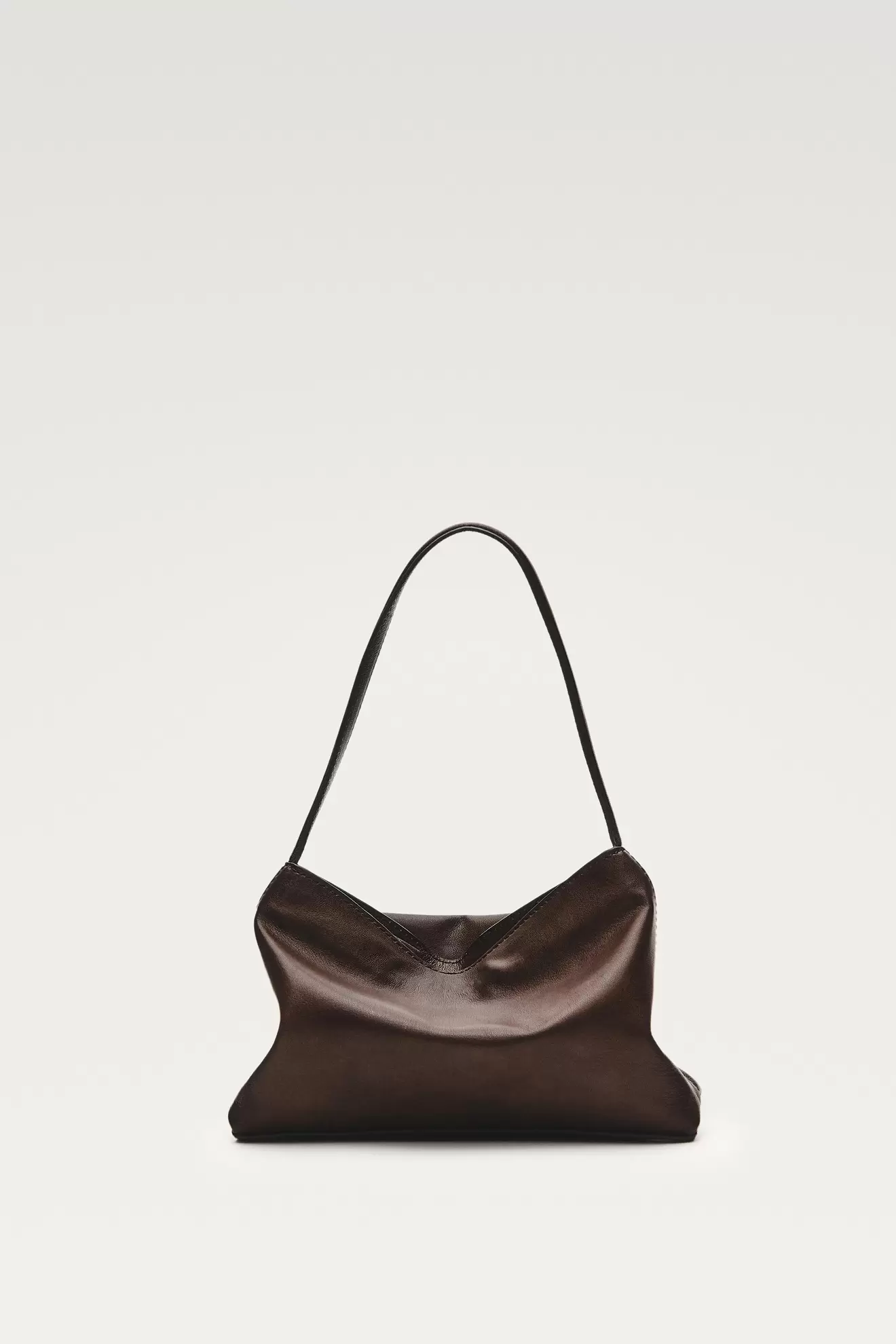 Kleine Schultertasche aus Nappaleder