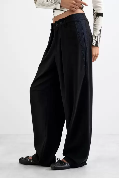 Gerade lange hose