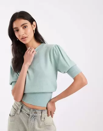 ASOS DESIGN Strickpullover mit gerafften Ärmeln in Salbeigrün