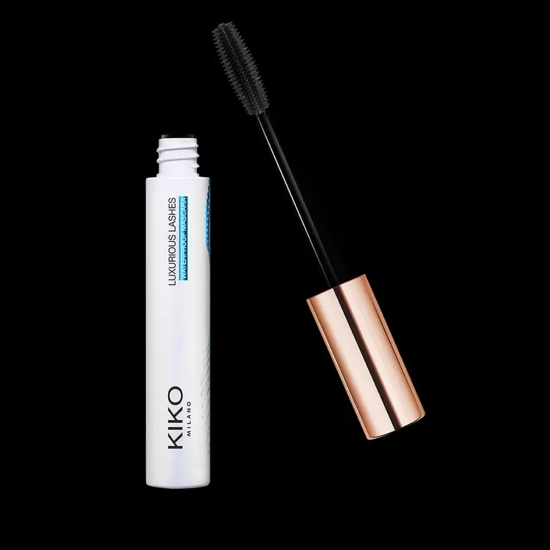 Luxurious Lashes Waterproof Mascara