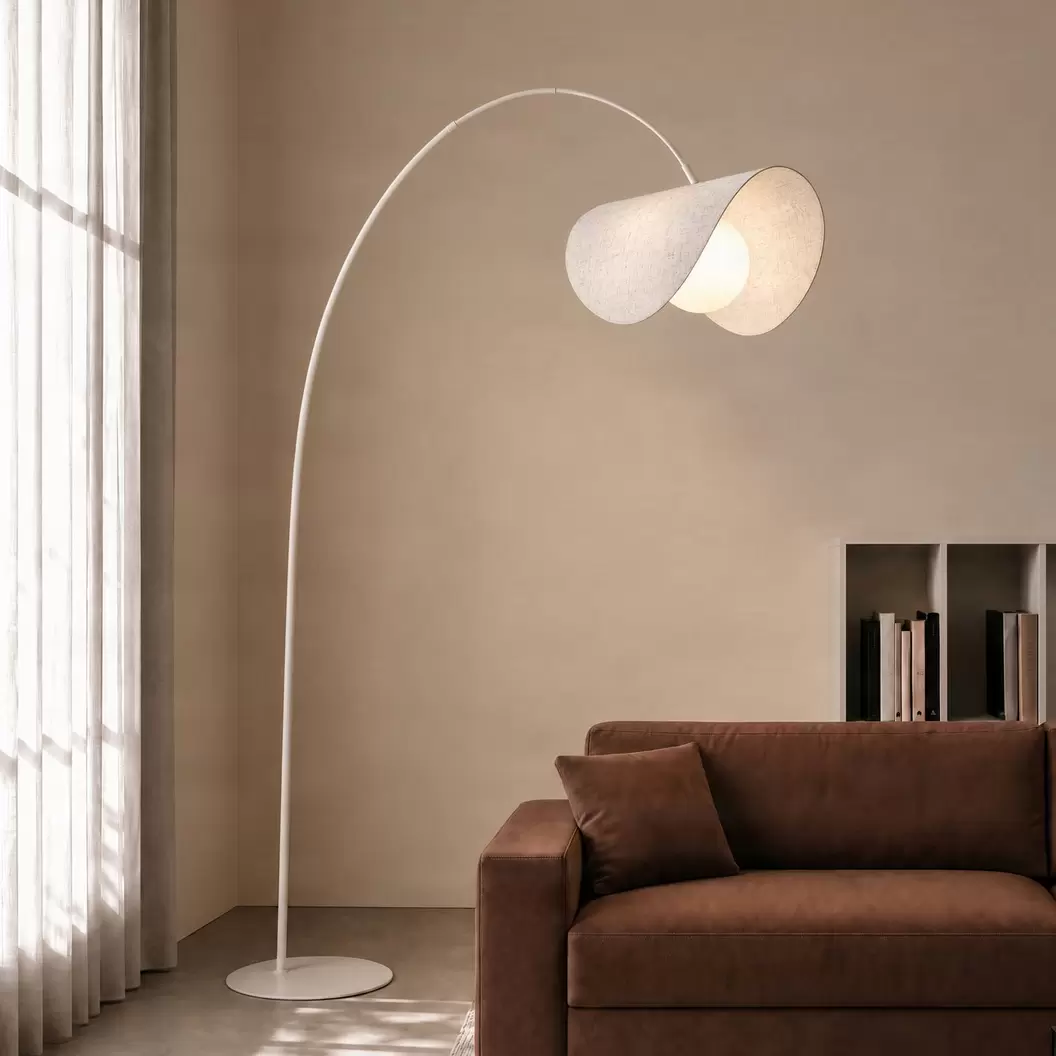Lucande LED-Bogenleuchte Tamani, beige, 220 cm, dim to warm
