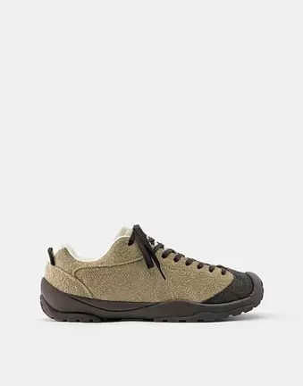 Pull&Bear Wandersneaker in Hellbraun