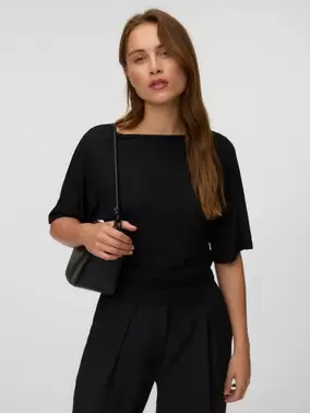 AWURSULA Top