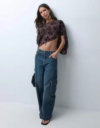 ASOS DESIGN Cape-Kombiteil mit Flockprint in Schokobraun