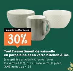 Tout l'assortiment de vaisselle en porcelaine et en verre