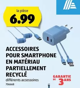 ACCESSOIRES POUR SMARTPHONE EN MATÉRIAU PARTIELLEMENT RECYCLÉ
